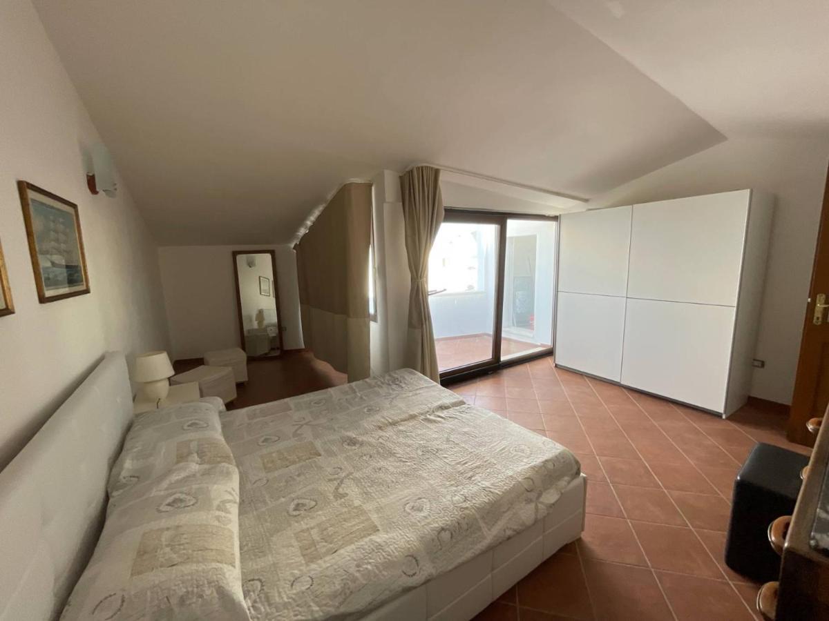 Appartamento Il Porto Porto Torres Luaran gambar